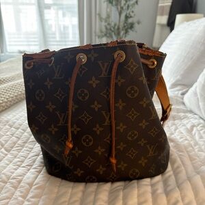 Authentic Vintage Louis Vuitton Bucket Bag